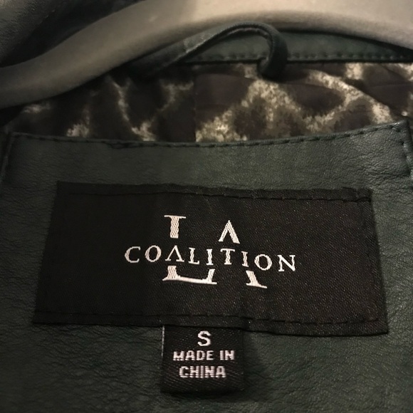 Faux leather hunter green cropped jacket - Picture 5 of 5